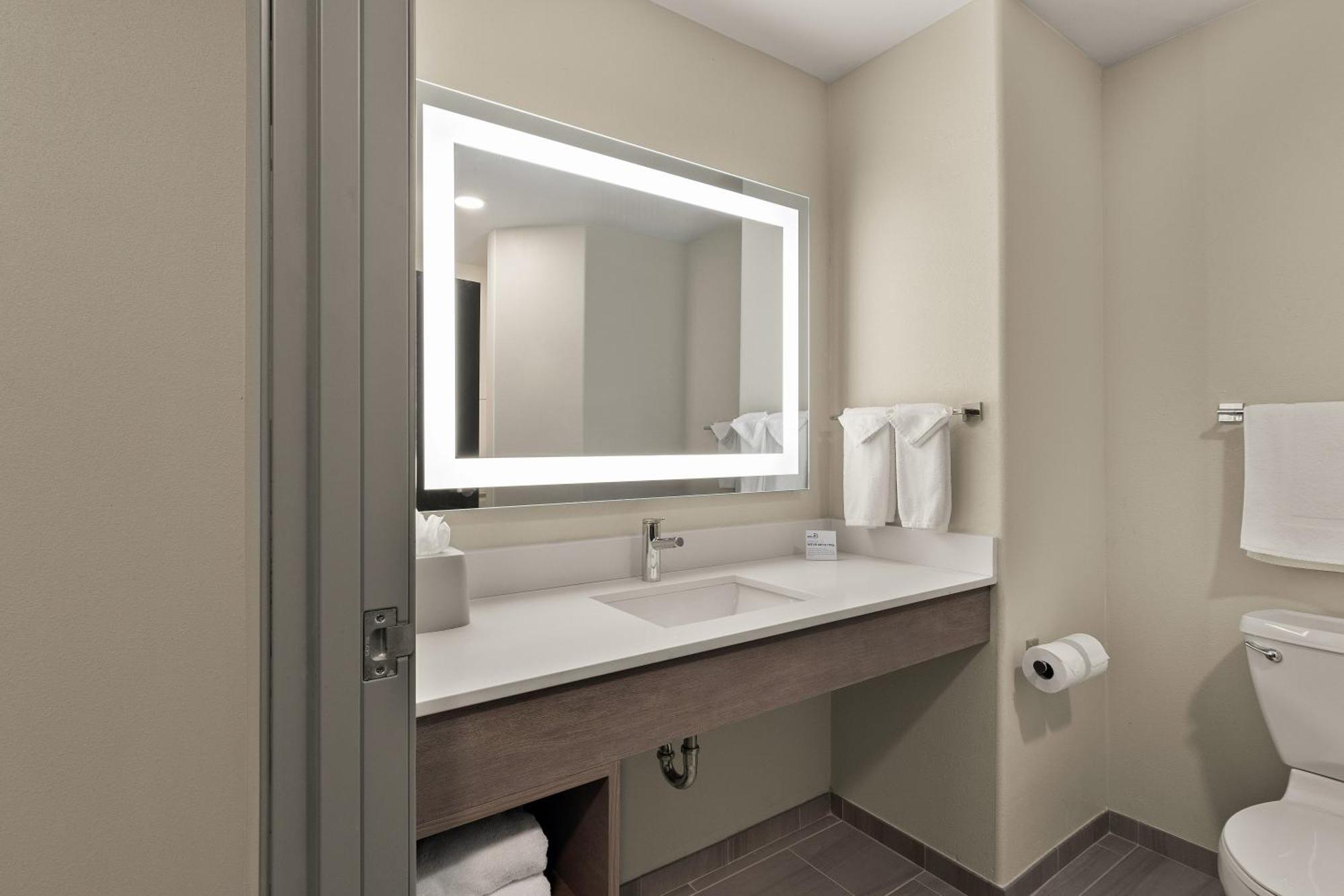 Holiday Inn Express & Suites Oklahoma City Nw - Quail Springs By Ihg Luaran gambar