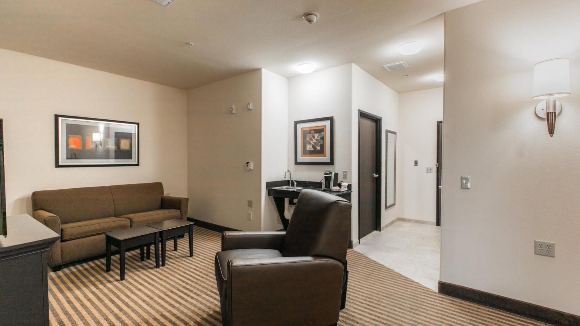 Holiday Inn Express & Suites Oklahoma City Nw - Quail Springs By Ihg Luaran gambar