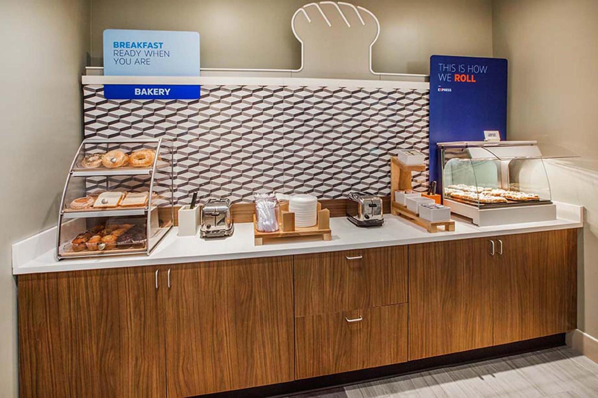 Holiday Inn Express & Suites Oklahoma City Nw - Quail Springs By Ihg Luaran gambar