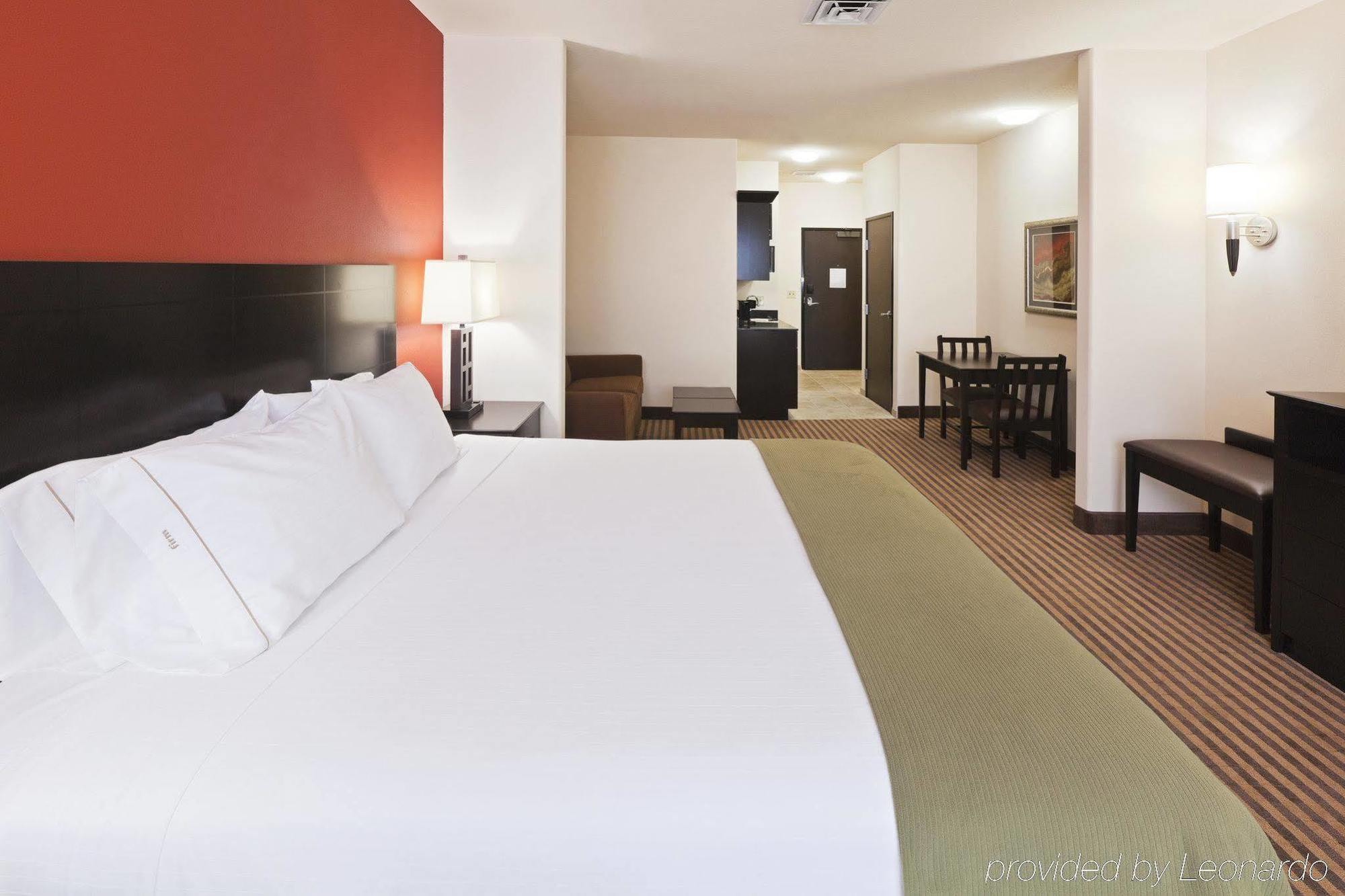Holiday Inn Express & Suites Oklahoma City Nw - Quail Springs By Ihg Bilik gambar